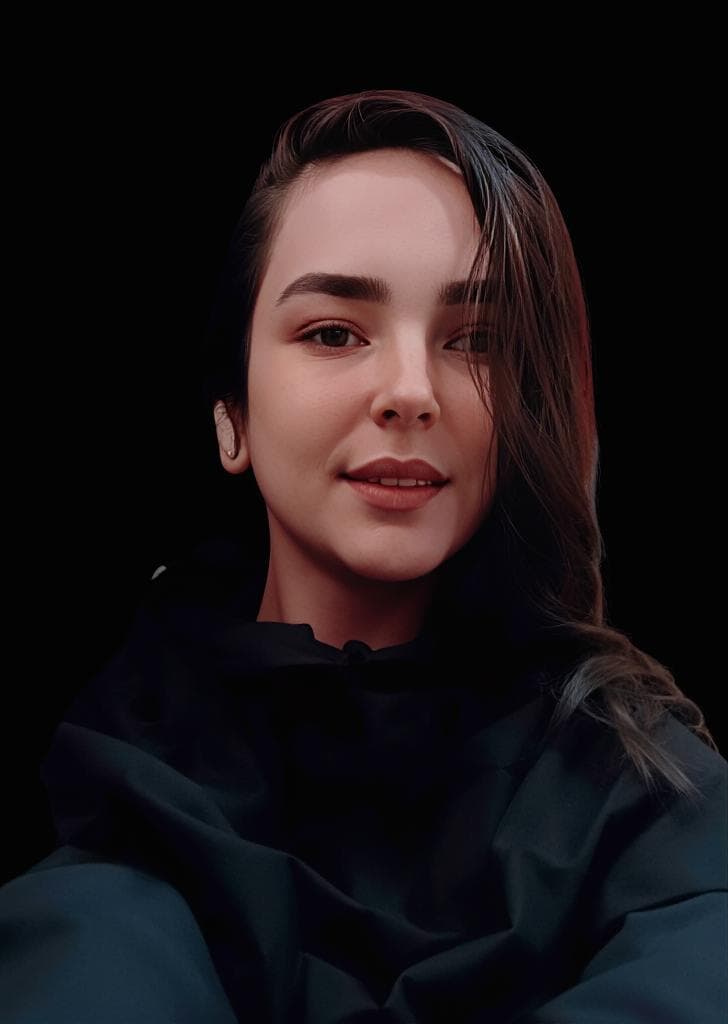 ملیکا عزیزی